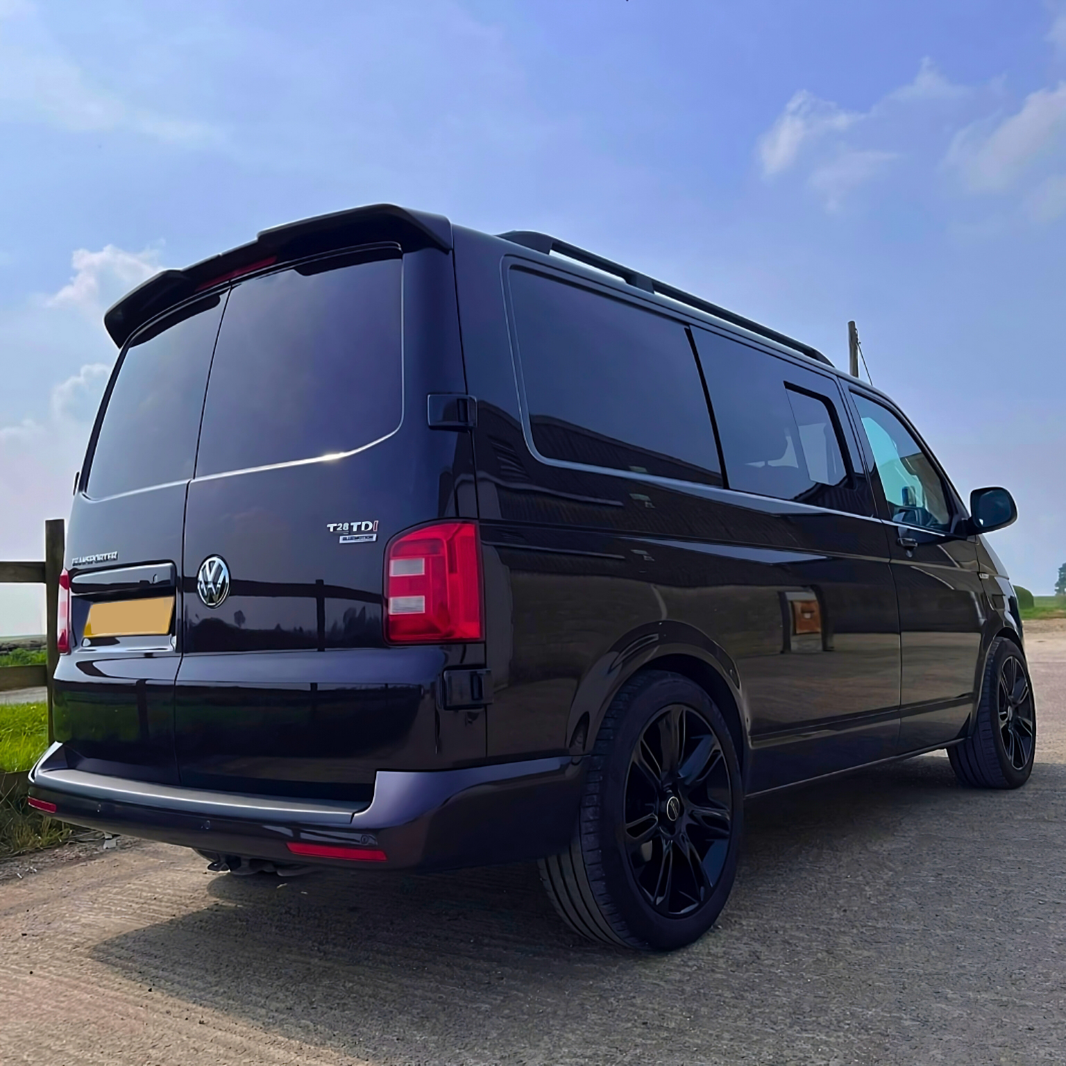 VW Transporter T6 Rear Barn Spoiler - Gloss Black